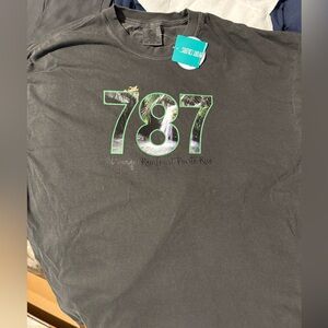 2XL 787 Mi Isla “ El Yunque” Tshirt Comfort Colors